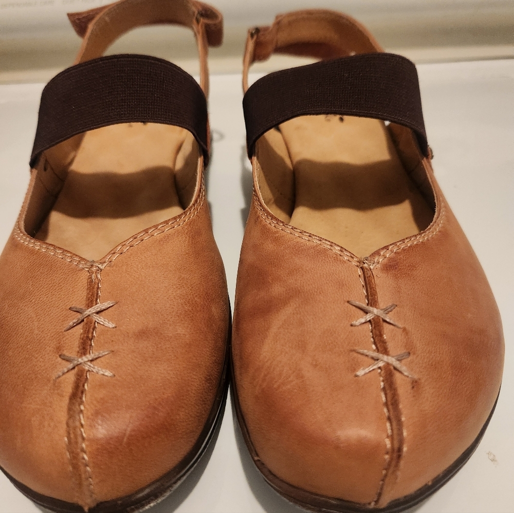 Softwalk Tan Tomale Sandals 9.5